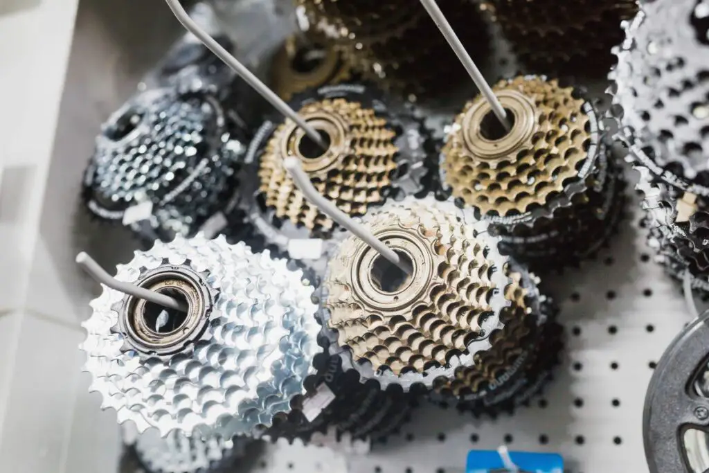bike shimano cassettes display